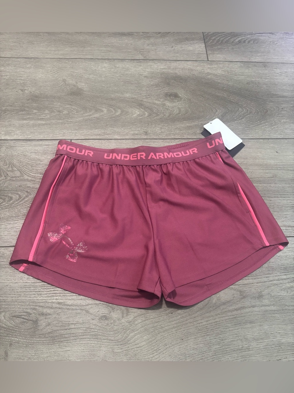 Under Armour girls Performance Shorts